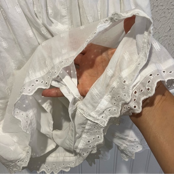 American Eagle Outfitters White Eyelet Cotton Romper size small - Picture 13 of 15